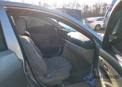 2007 Mazda Mazda3 I Sport из США, поврежденный, VIN JM1BK32F271735119